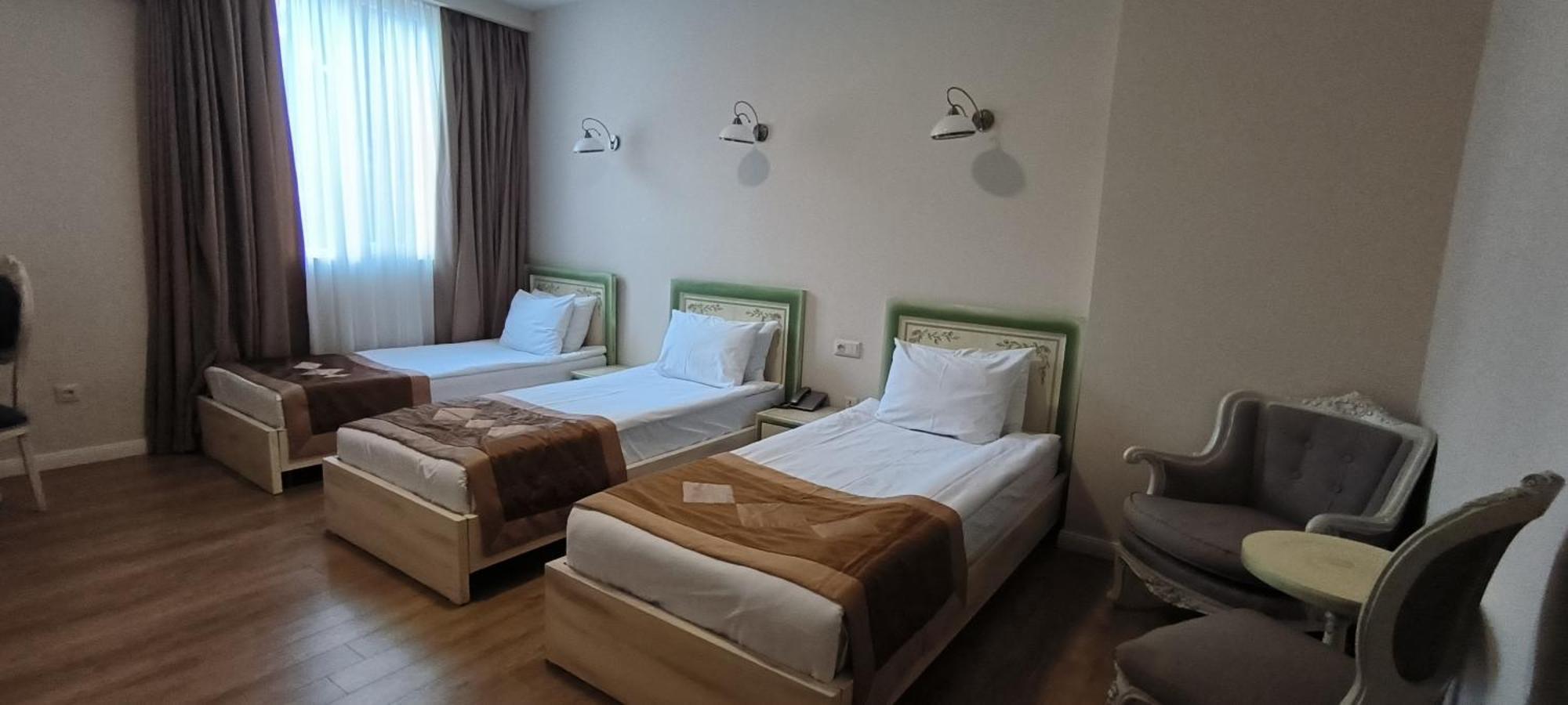 Prestige Palace - Esquisse Hotel Tbilisi Rum bild