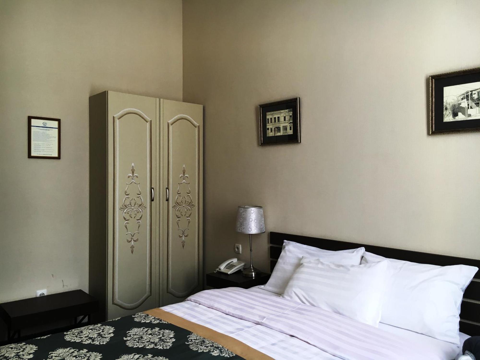Prestige Palace - Esquisse Hotel Tbilisi Rum bild